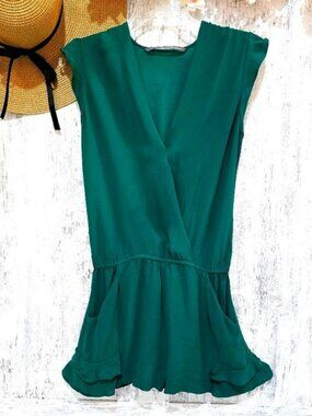 Twelfth Street Cynthia Vincent Green Romper Size Medium Spring Pockets V Neck